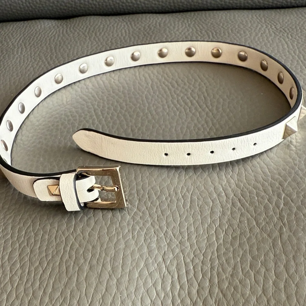 NIB VALENTINO Garavani Rockstud Leather Double wrap BRACELET w/gold Studs ITALY - Picture 10 of 14